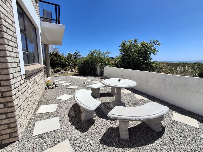 4 Bedroom Property for Sale in Britannia Bay Western Cape